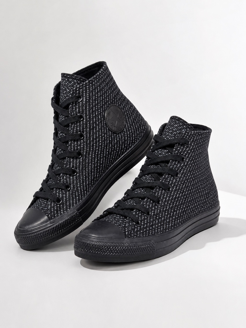 Converse Women's Chuck Taylor All Star Wonderland High Top Shoes Size 5